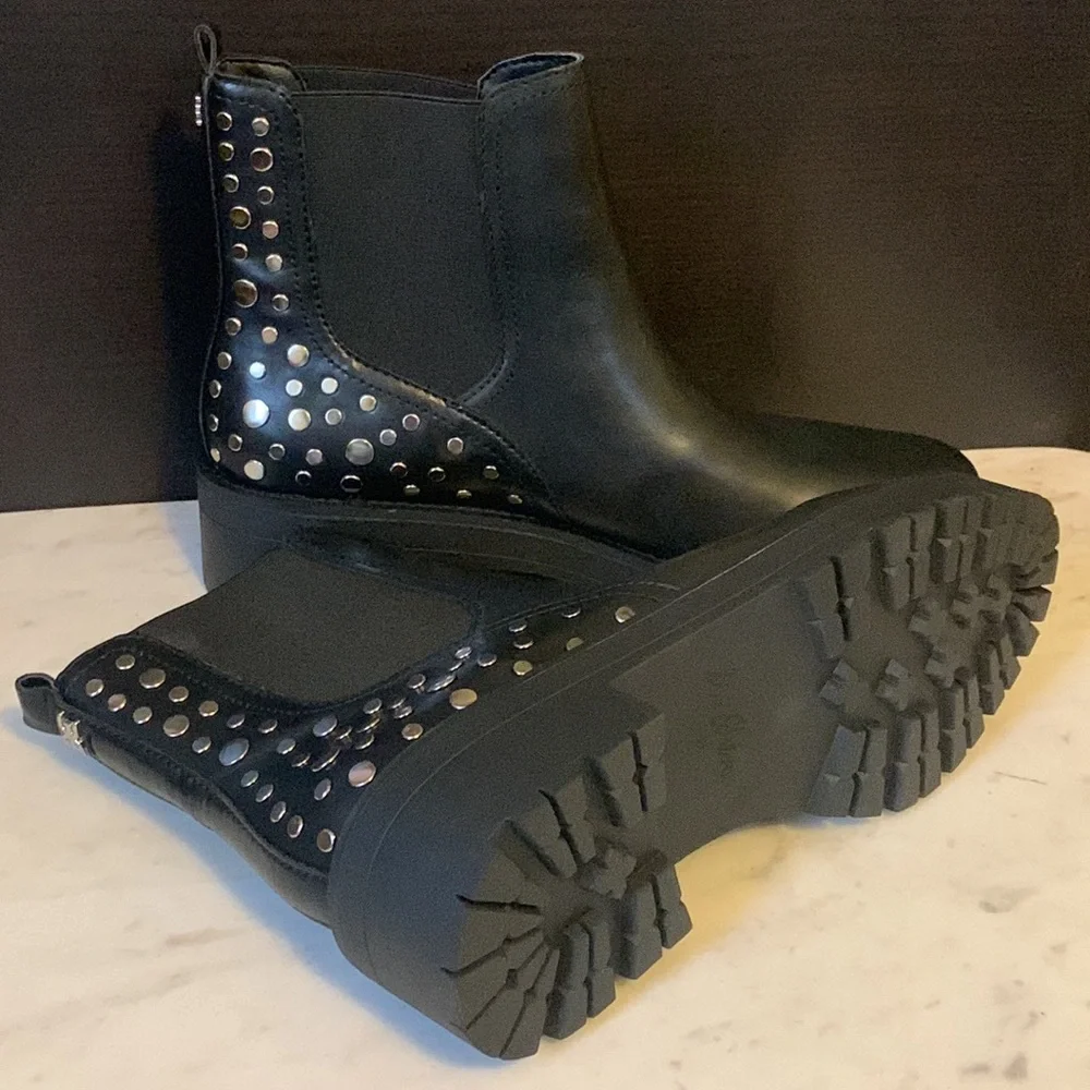 Sam Edelman Jayln Platform Studded Lug Sole Chelsea Boot